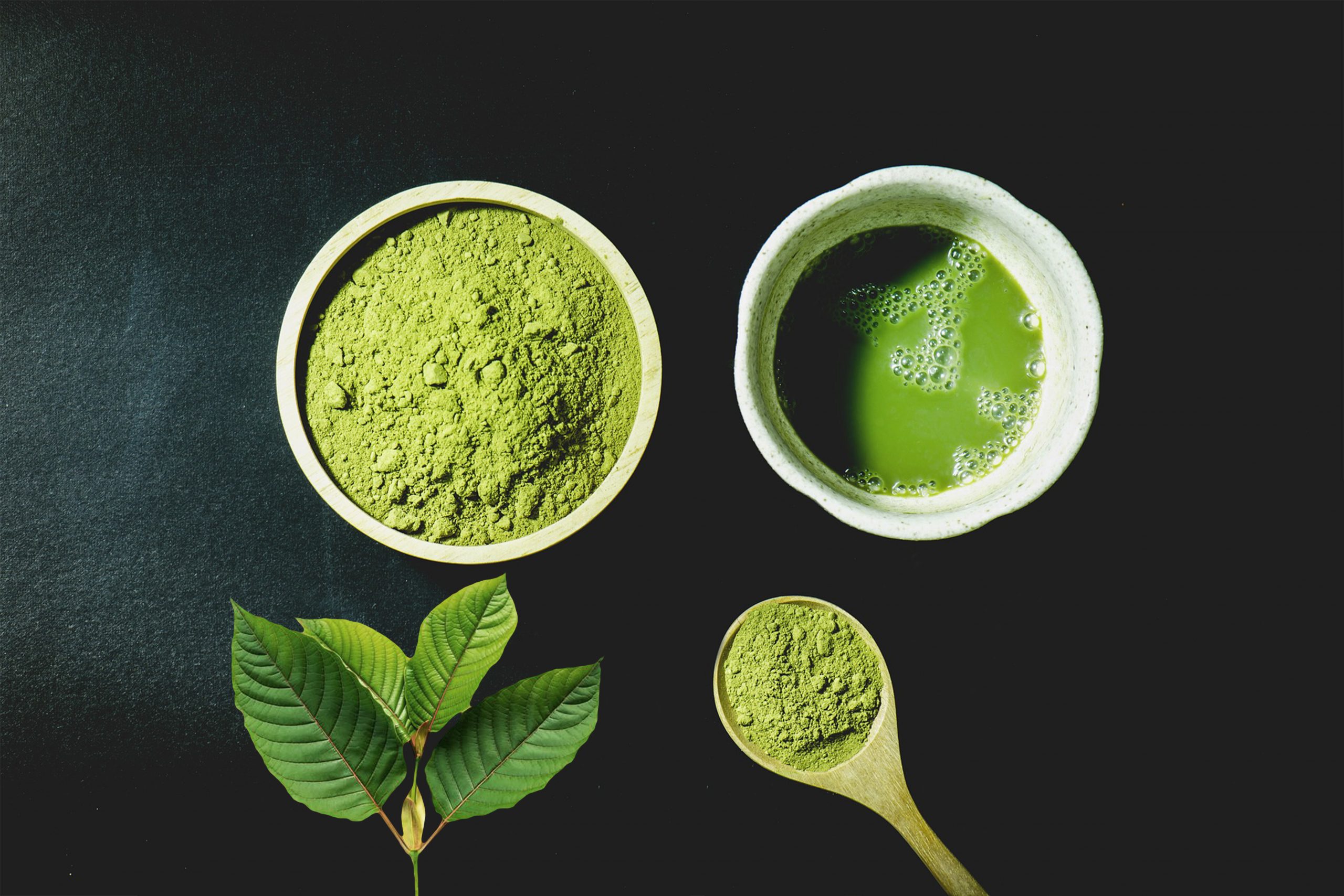 přečtěte si podrobnou recenzi kratomu: účinky, druhy, dávkování a zkušenosti uživatelů. zjistěte, jak vybrat kvalitní kratom a na co si dát pozor.